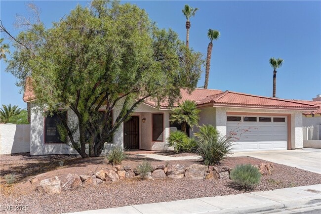 3024 Nutwood St in Las Vegas, NV - Building Photo - Building Photo