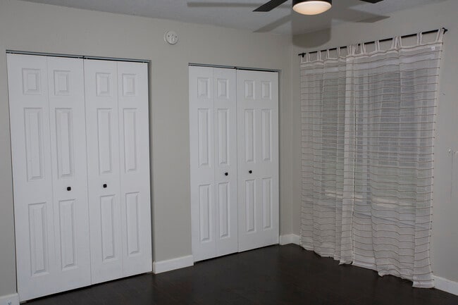 property at 1931 Tarpon Ct