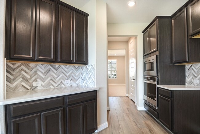 property at 2246 Camden Arbor Trl