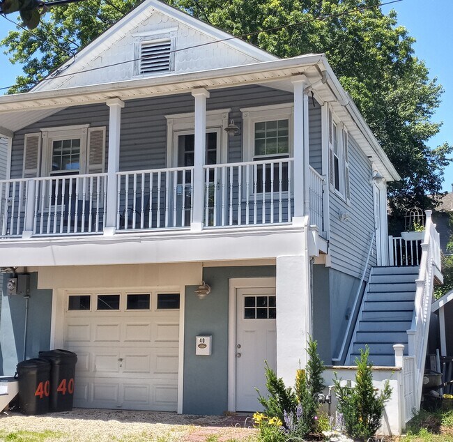 40 Atlantic St Highlands, NJ Rentals