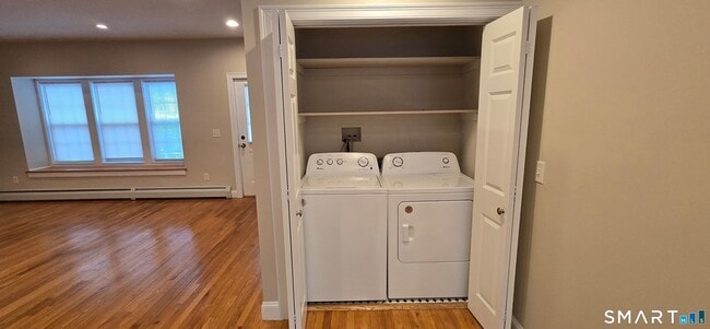 154 Washington St in Norwich, CT - Building Photo - Building Photo