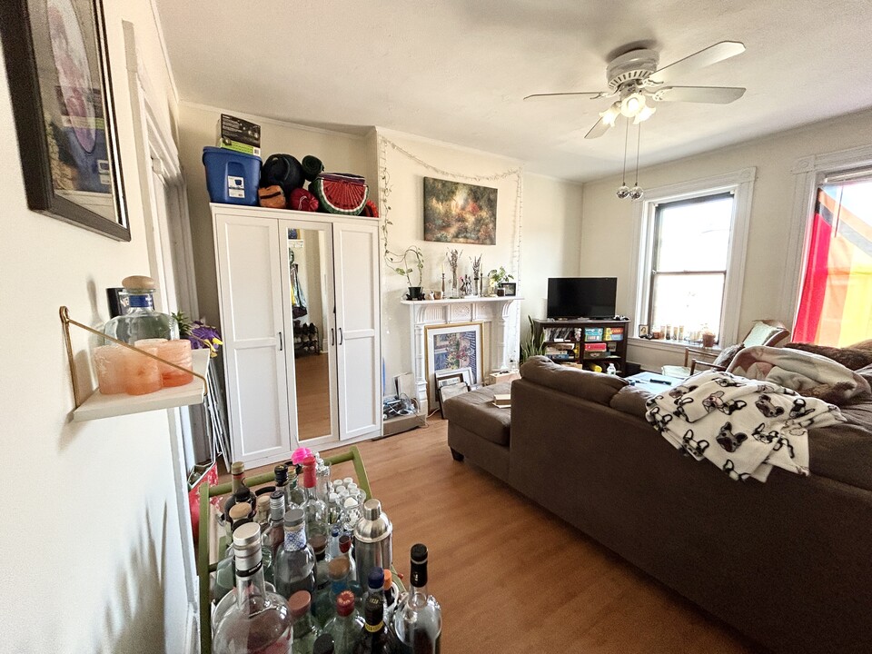 262 Shawmut Ave, Unit 1 in Boston, MA - Building Photo