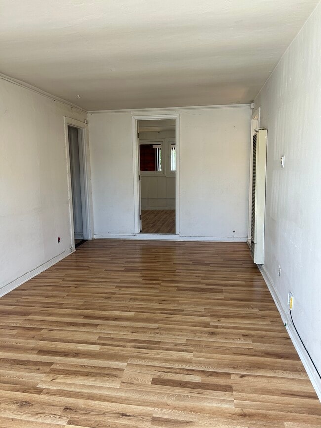 1557 D St, Unit Apartment