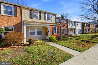 10 Raleigh Pl in Willingboro, NJ - Building Photo - Building Photo