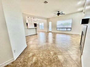 6858 W Mazatzal Dr in Peoria, AZ - Building Photo - Building Photo