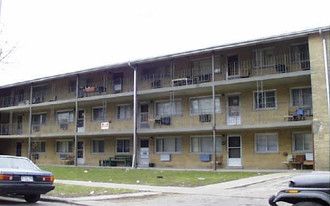 7200-7210 N Ashland Blvd Apartments