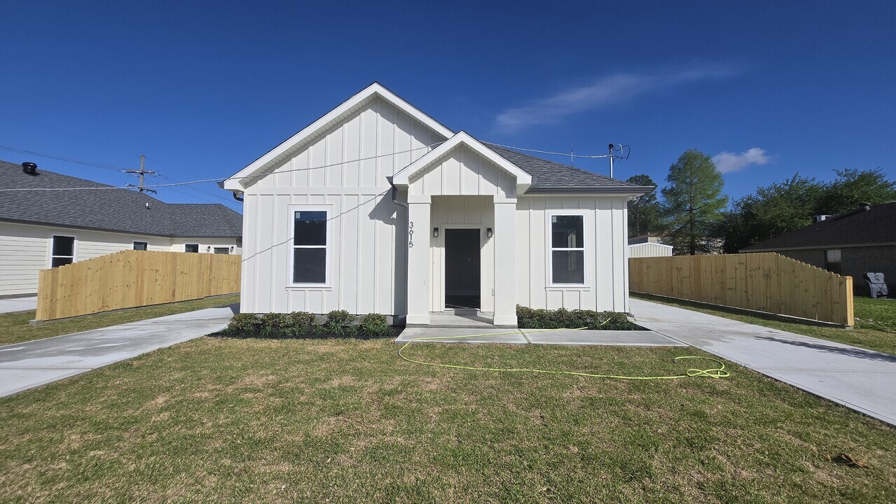 3615 Park Blvd in Chalmette, LA - Building Photo