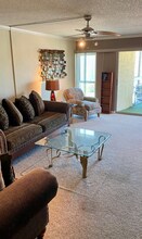 4902 38th Way S, Unit E 309 in St. Petersburg, FL - Building Photo - Building Photo