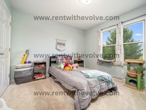 19 Stone Bridge Dr in Winchester, IN - Building Photo - Building Photo