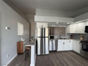 1418 Cape Coral Pkwy W in Cape Coral, FL - Building Photo - Building Photo