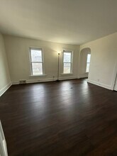 426 E Benton St in Aurora, IL - Foto de edificio - Building Photo