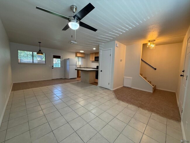 1101 AVE C in Yuma, AZ - Building Photo - Building Photo