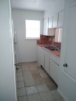 10110 Forum Park Dr in Houston, TX - Building Photo