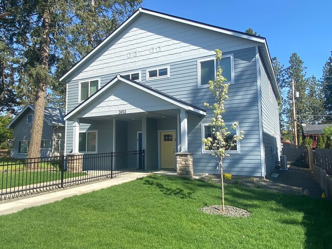 3013 E 36th Ave