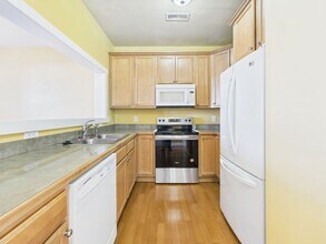 350 Marquette Ct in Crozet, VA - Building Photo - Building Photo