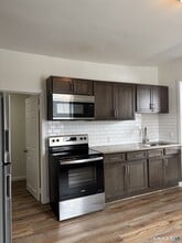 110 Rockwell Ave in New Britain, CT - Building Photo - Building Photo