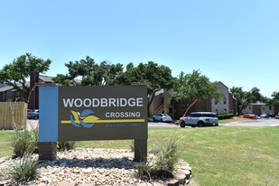 Woodbridge Crossing Apartments