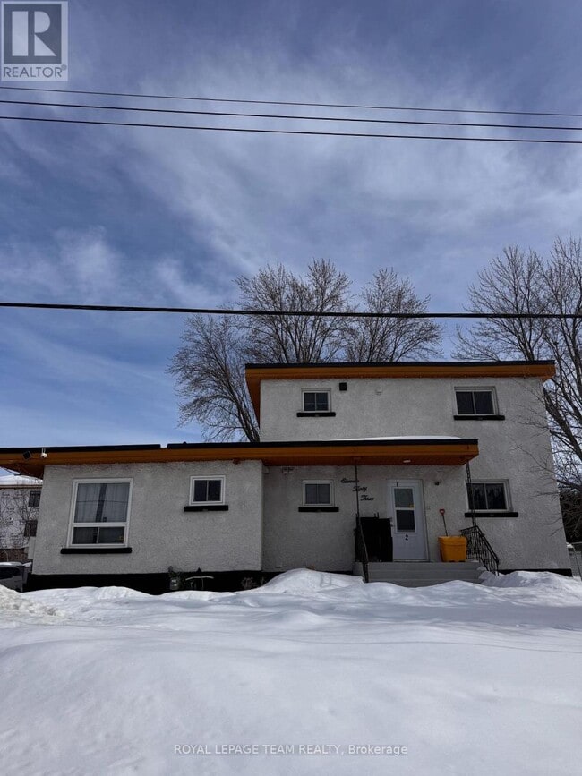 property at 1133 Maisonneuve St