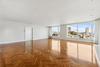 1150 Sacramento St in San Francisco, CA - Building Photo - Building Photo