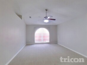 11960 Cherry Creek Rd in Jacksonville, FL - Building Photo - Building Photo