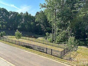 108 Glencoe Ln in Mooresville, NC - Building Photo - Building Photo