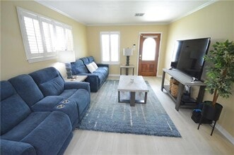 5009 Hastings St in Metairie, LA - Building Photo - Building Photo