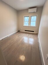 40-1 215th St in Queens, NY - Building Photo - Building Photo