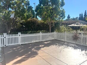 1331 Statice Ct in Carlsbad, CA - Building Photo - Building Photo