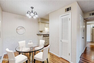4859 Cedar Springs Rd in Dallas, TX - Building Photo - Building Photo