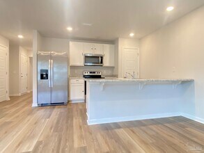 9632 Angel Oak Dr in Pensacola, FL - Building Photo - Building Photo