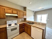 10325 Parkview Ave photo'