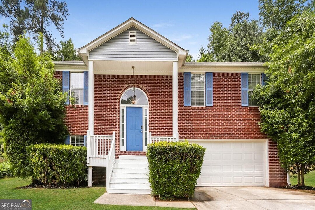 4416 Wesley Meadows Dr in Decatur, GA - Building Photo