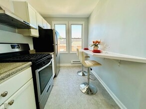 8421 Bergenline Ave, Unit 3 in North Bergen, NJ - Building Photo - Building Photo