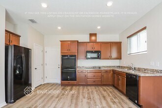 7502 Sunshine Bridge Ave in Gibsonton, FL - Building Photo - Building Photo