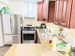 2817 N Clybourn Ave in Chicago, IL - Building Photo - Building Photo