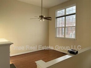 436 W 5th Ave in Conshohocken, PA - Building Photo - Building Photo