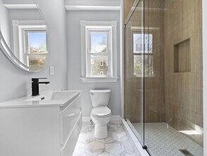 344 Summer St, Unit 3-bed 2-bath in Somerville, MA - Building Photo - Building Photo