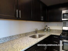 185 Freeman St in Brookline, MA - Foto de edificio