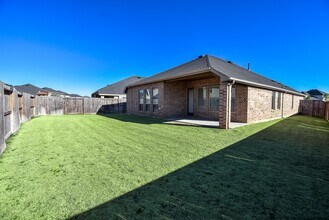 31438 Vineyard Creek Dr in Fulshear, TX - Building Photo - Building Photo