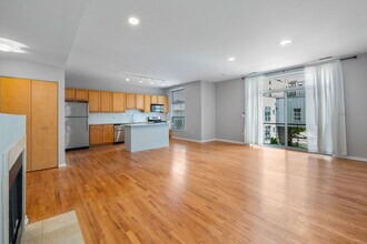 1808 S Michigan Ave in Chicago, IL - Building Photo - Building Photo