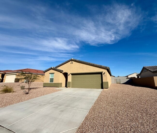 5666 Cypress Ave in Fort Mohave, AZ - Building Photo - Building Photo
