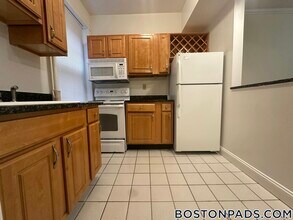 40 Queensberry St in Boston, MA - Building Photo - Building Photo
