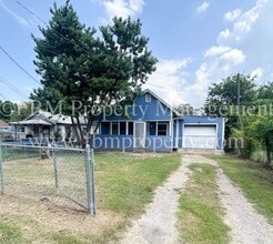 813 E 2nd Ave in Corsicana, TX - Building Photo - Building Photo