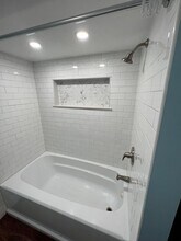 35 Bath Rd in Brunswick, ME - Building Photo - Building Photo