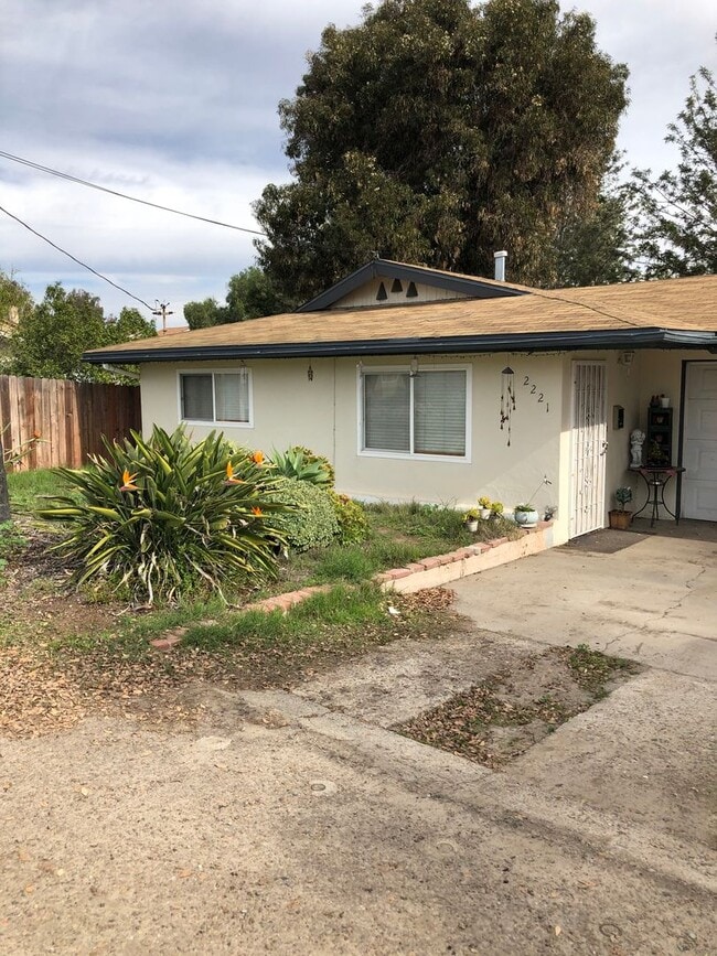 property at 2221 Alton Pl