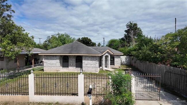 504 N Francisco Ave in Mission, TX - Building Photo - Building Photo