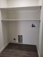 1125 W Ivy Ave-Unit -Unit B in Moses Lake, WA - Building Photo - Building Photo