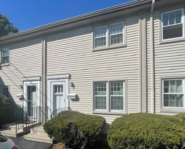 14 Eagle Dr