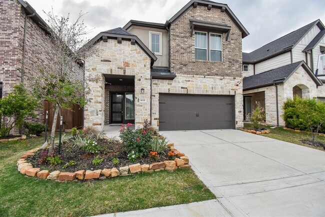 6634 Albany Forest Ct