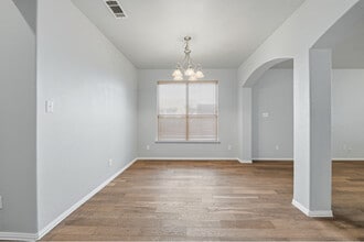 4405 Grassy Glen Dr in Fort Worth, TX - Building Photo - Building Photo